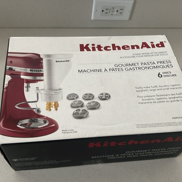 Kitchenaid Gourmet Pasta Press Attachment #KSMPEXTA - Picture 4 of 6